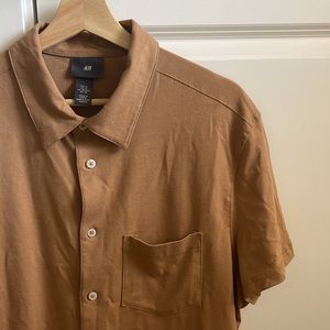H&M mens XL button down shirt